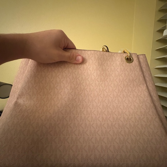 Purse - Picture 3 of 3